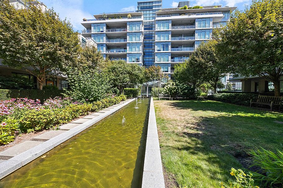 806 1633 Ontario Street Vancouver, BC - 17