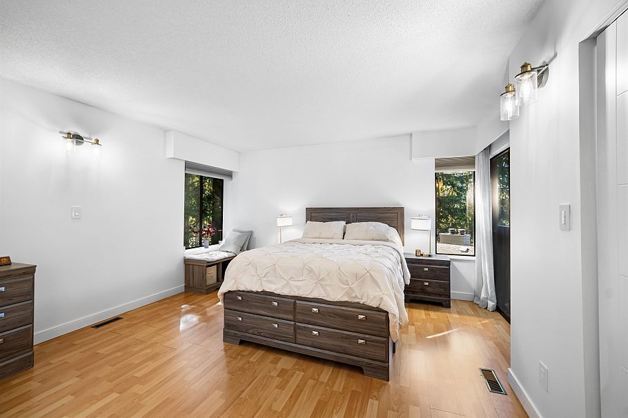 5520 Huckleberry Lane North Vancouver, BC - 21