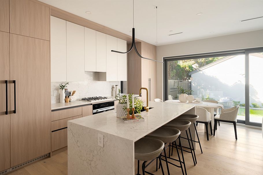 2 2941 W 29th Avenue Vancouver, BC - 8