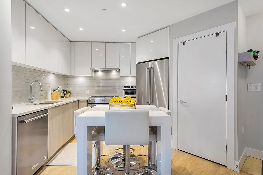 413 3588 Sawmill Crescent Vancouver, BC - 5