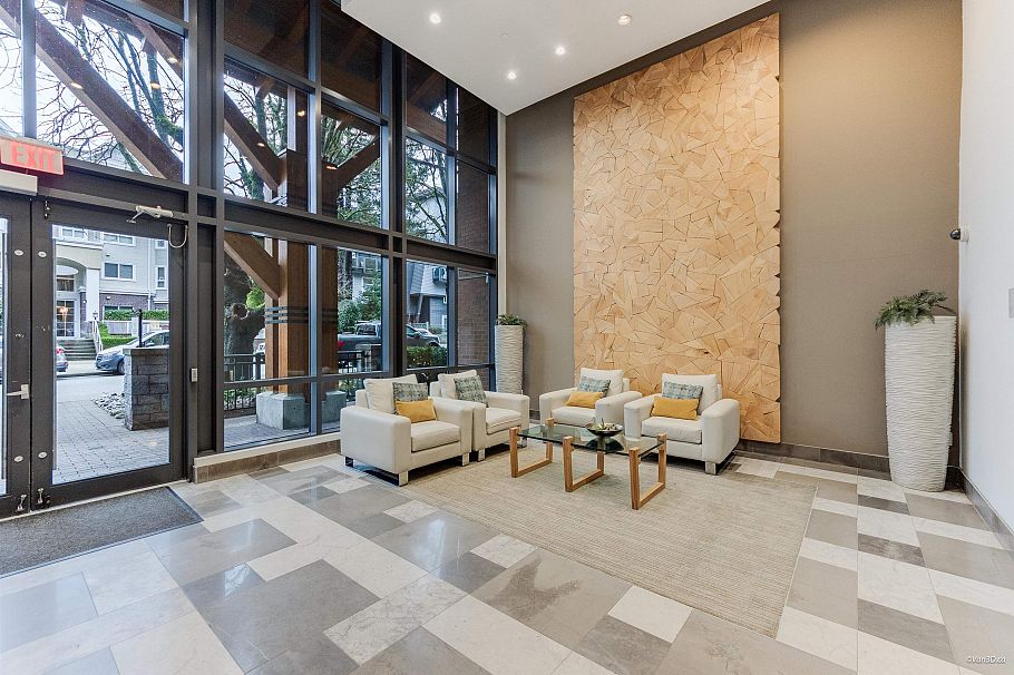 319 119 W 22nd Street North Vancouver, BC - 3