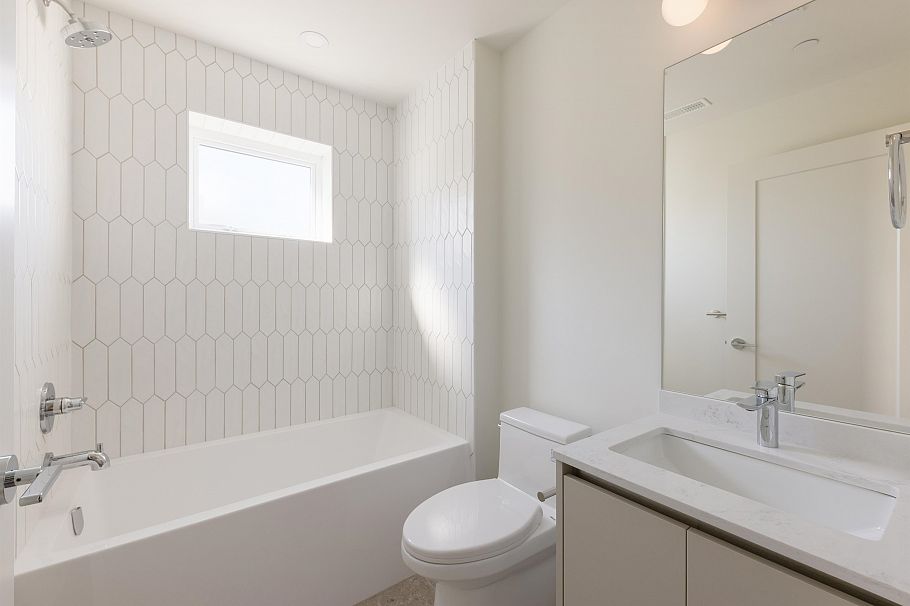 101 1837 E Georgia Street Vancouver, BC - 21