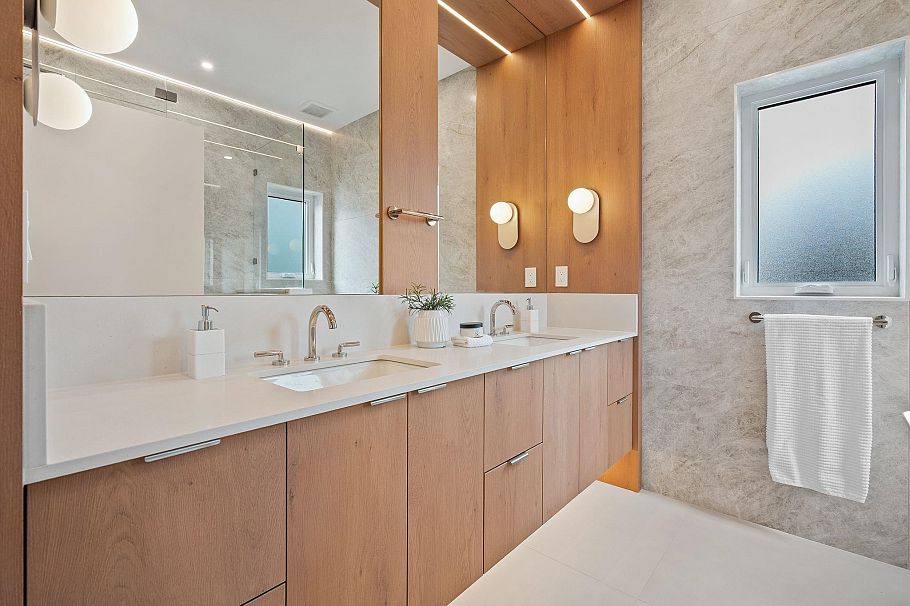 2 2211 William Street Vancouver, BC - 18