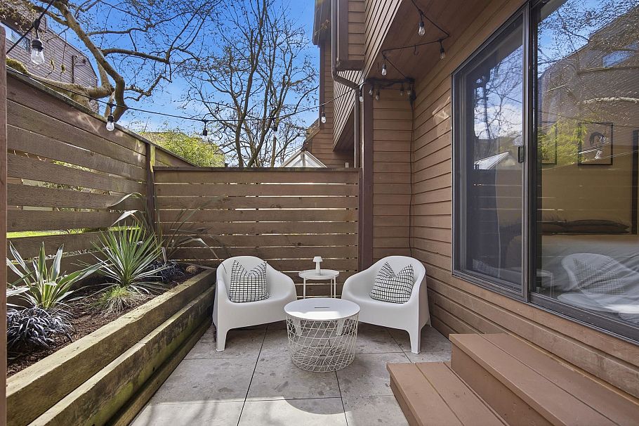 3321 Mountain Highway North Vancouver, BC - 17