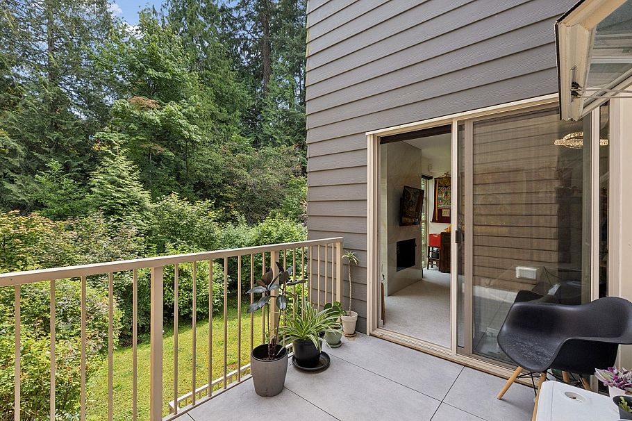 204 2832 Capilano Road North Vancouver, BC - 25