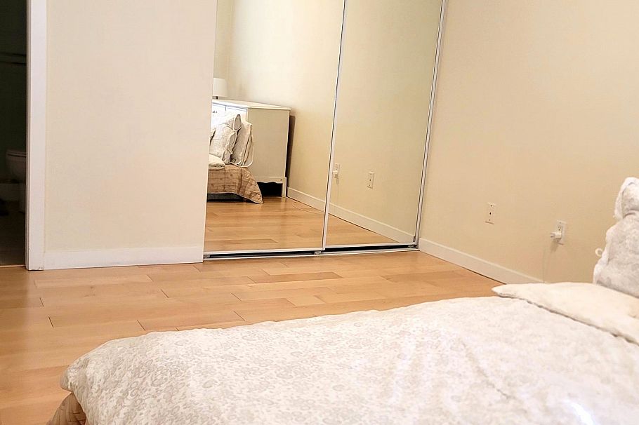 3238 E 54th Avenue Vancouver, BC - 3