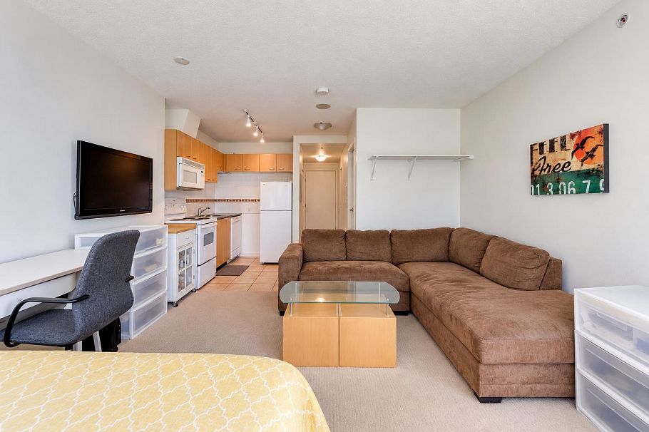 403 1367 Alberni Street Vancouver, BC - 14