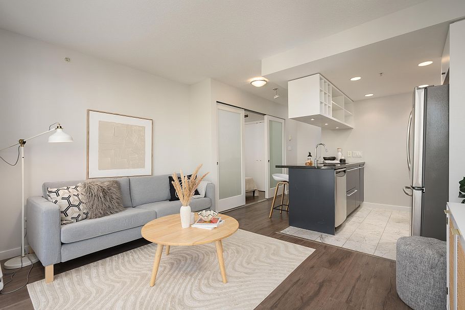 2110 833 Seymour Street Vancouver, BC - 6