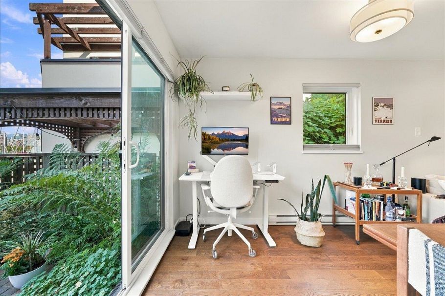 1124 Ironwork Passage Vancouver, BC - 17