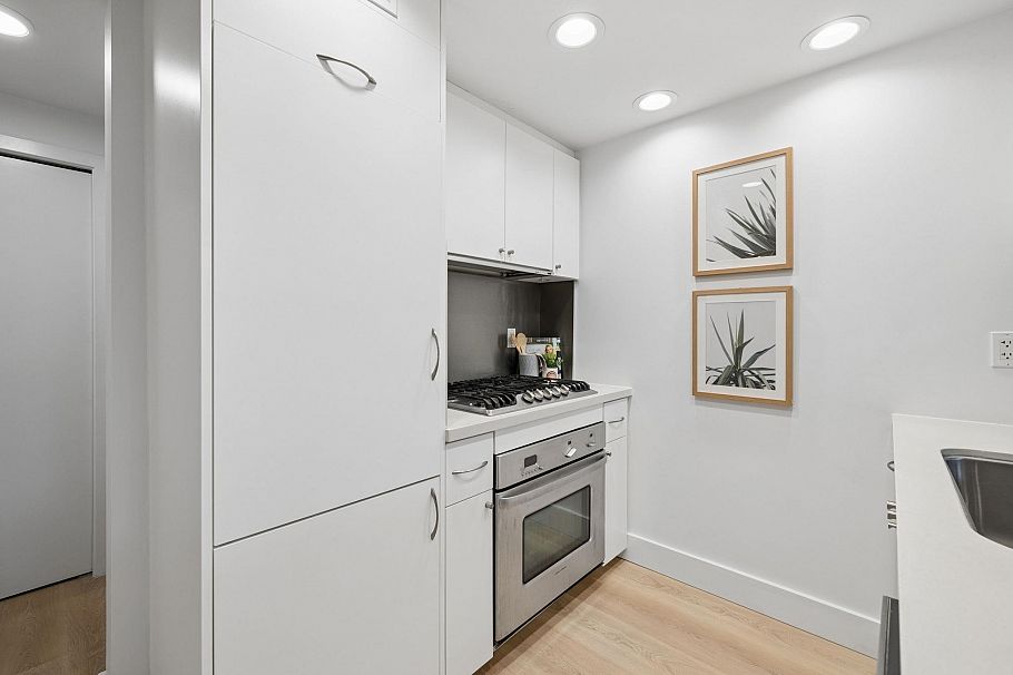 319 1133 Homer Street Vancouver, BC - 15