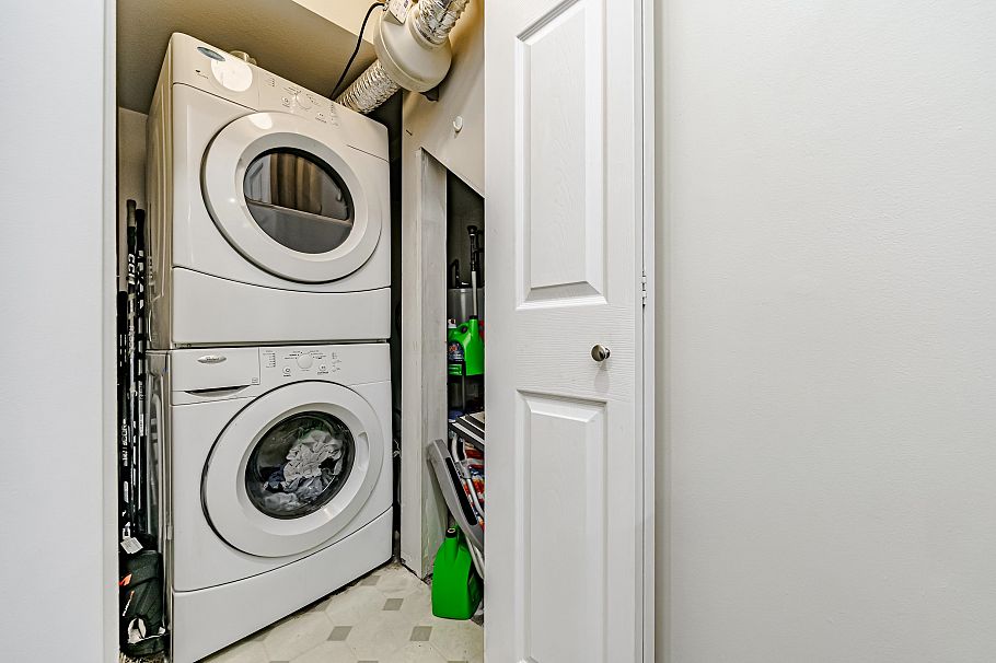 1 1328 W 73rd Avenue Vancouver, BC - 22