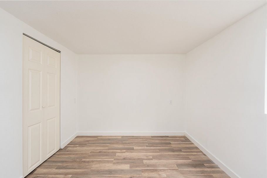 1038 E 51st Avenue Vancouver, BC - 29