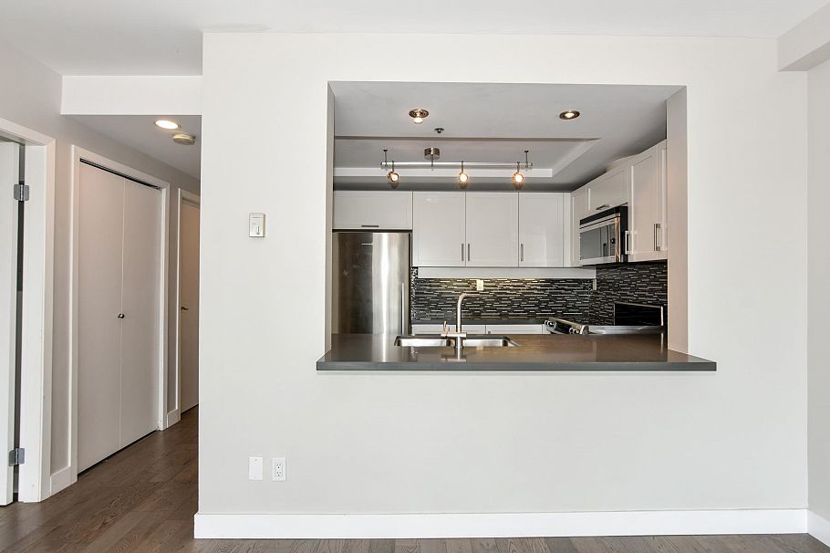 503 1008 Beach Avenue Vancouver, BC - 6