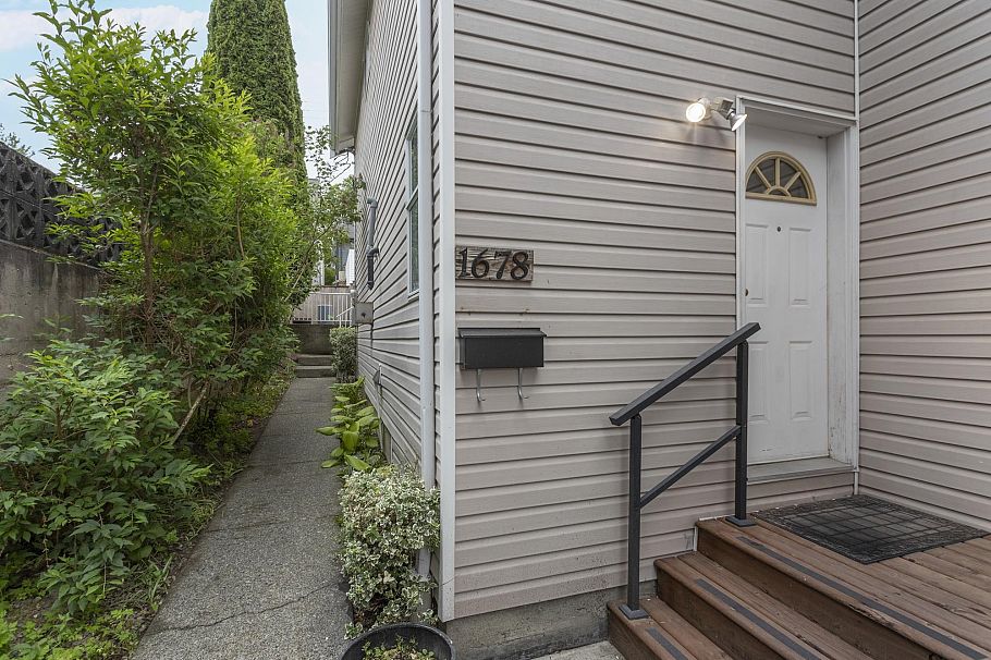1678 E 13th Avenue Vancouver, BC - 1