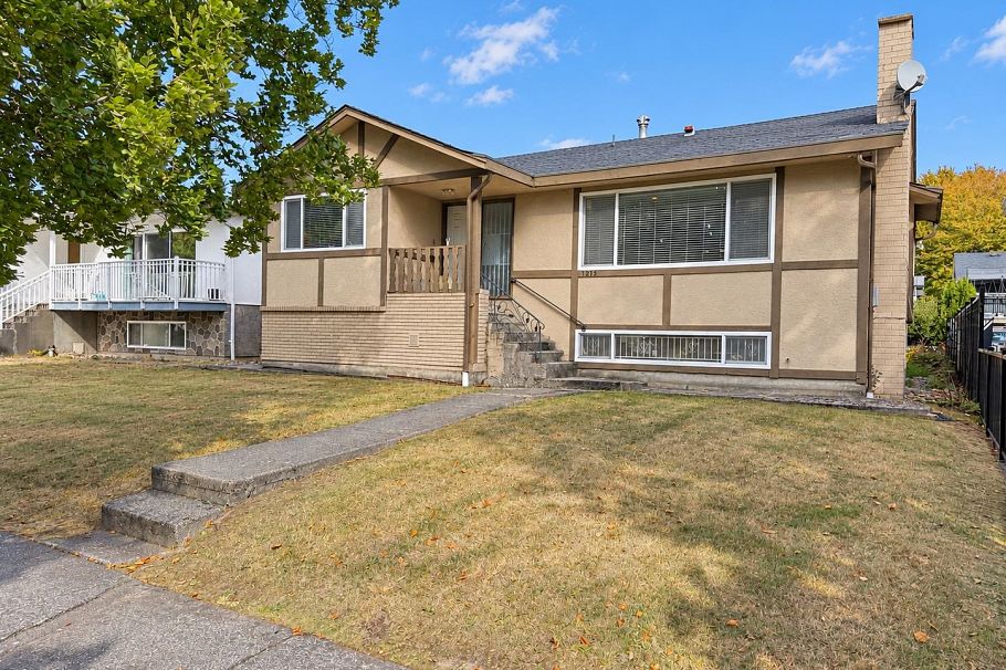 1215 E 48th Avenue Vancouver, BC - 1