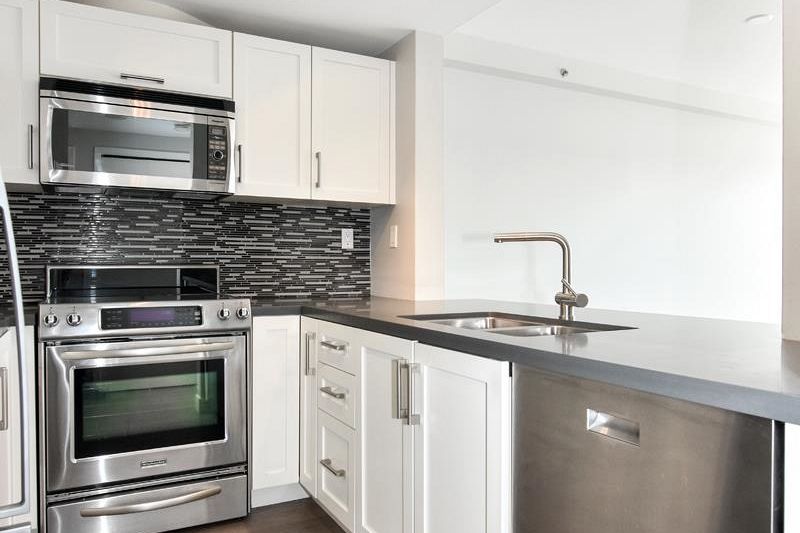 503 1008 Beach Avenue Vancouver, BC - 4