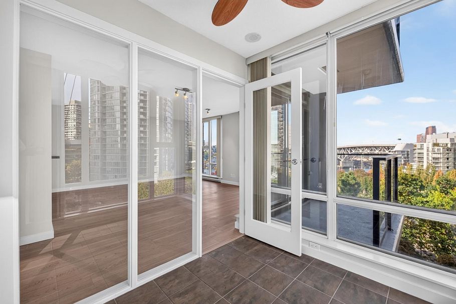 906 455 Beach Crescent Vancouver, BC - 17