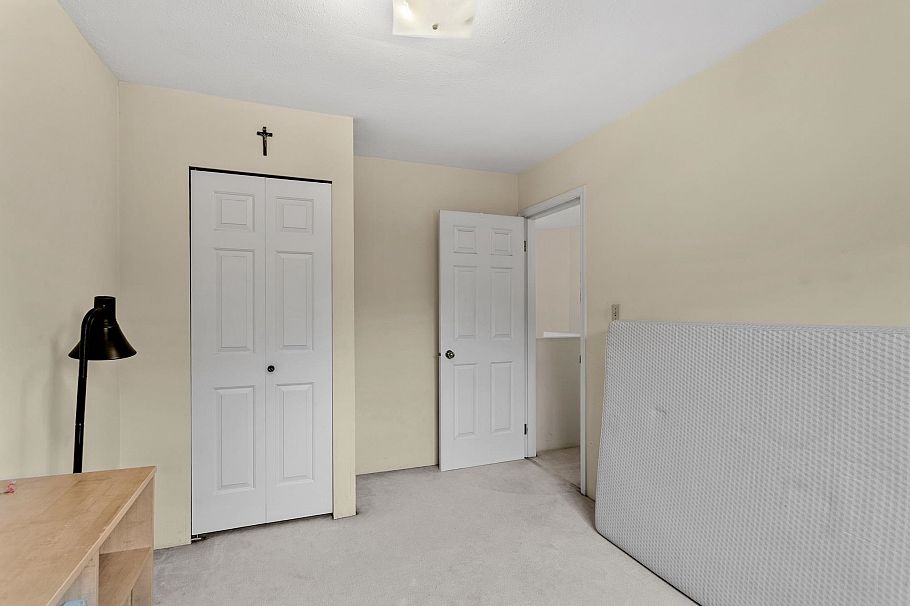 1678 E 13th Avenue Vancouver, BC - 27