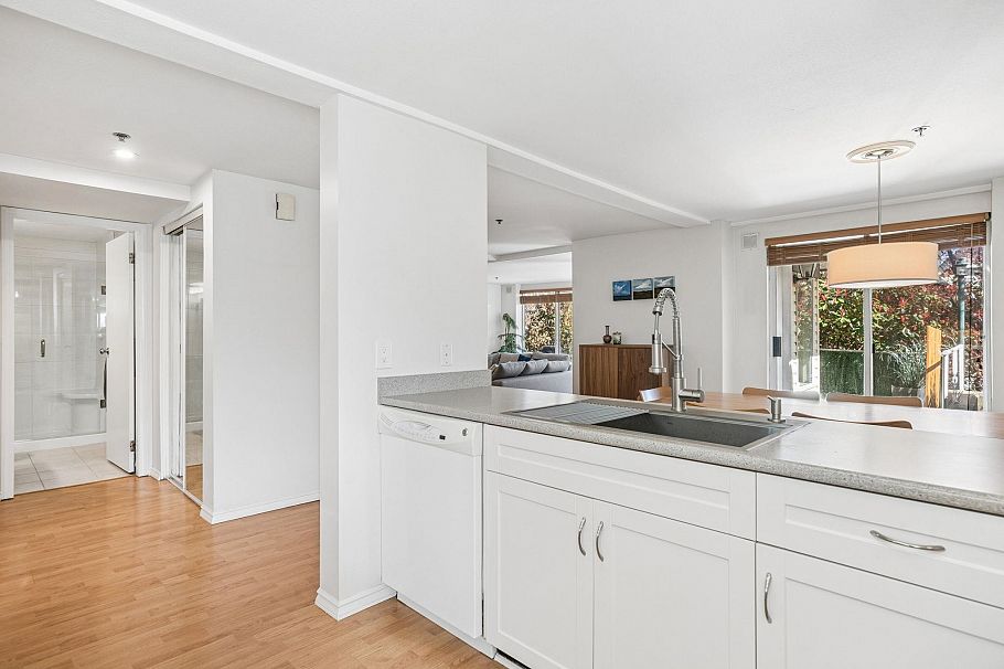 4306 Sophia Street Vancouver, BC - 16