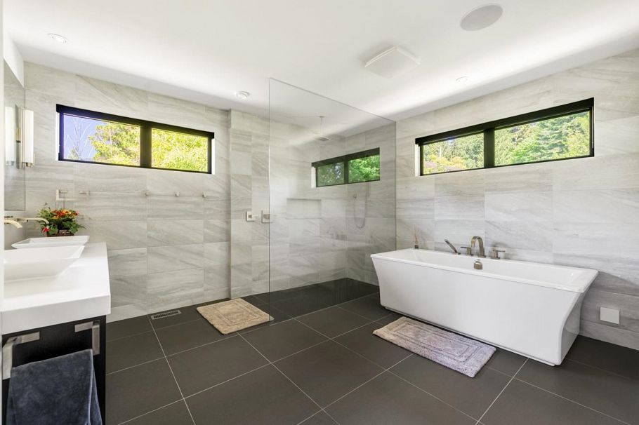 3430 Aintree Drive North Vancouver, BC - 21