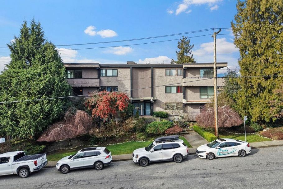 201 341 Mahon Avenue North Vancouver, BC - 29