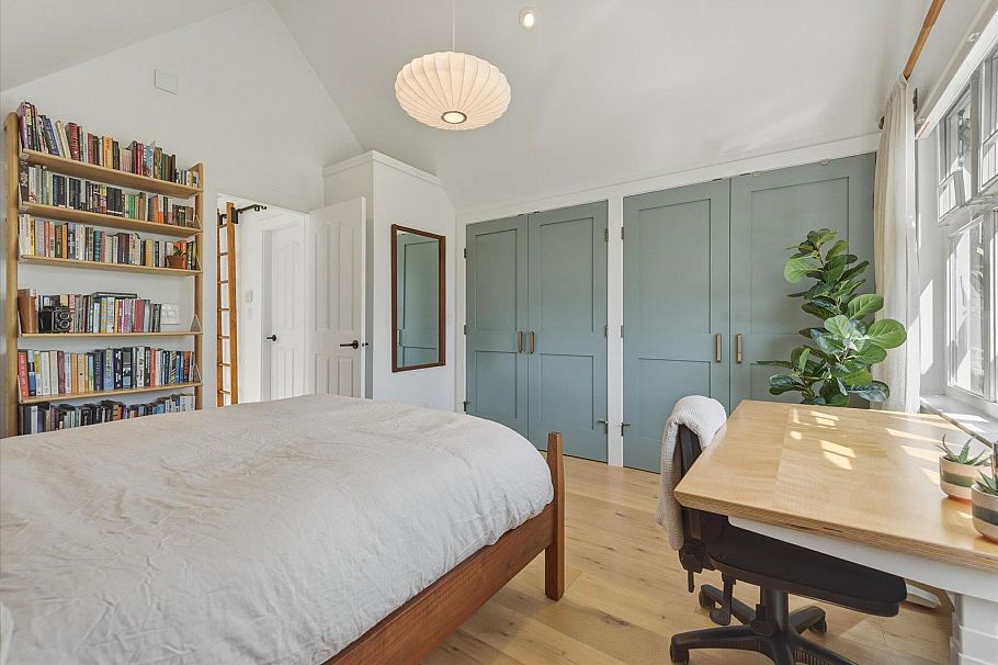 1073 E Pender Street Vancouver, BC - 22