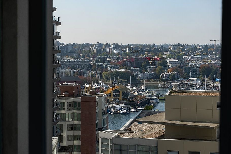 1401 907 Beach Avenue Vancouver, BC - 12