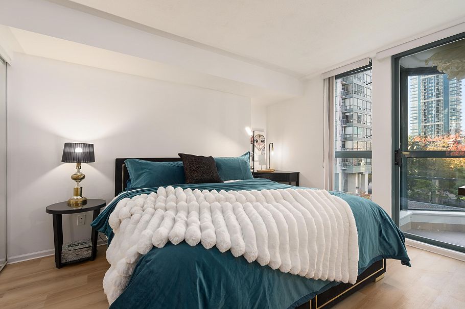 807 1238 Melville Street Vancouver, BC - 11