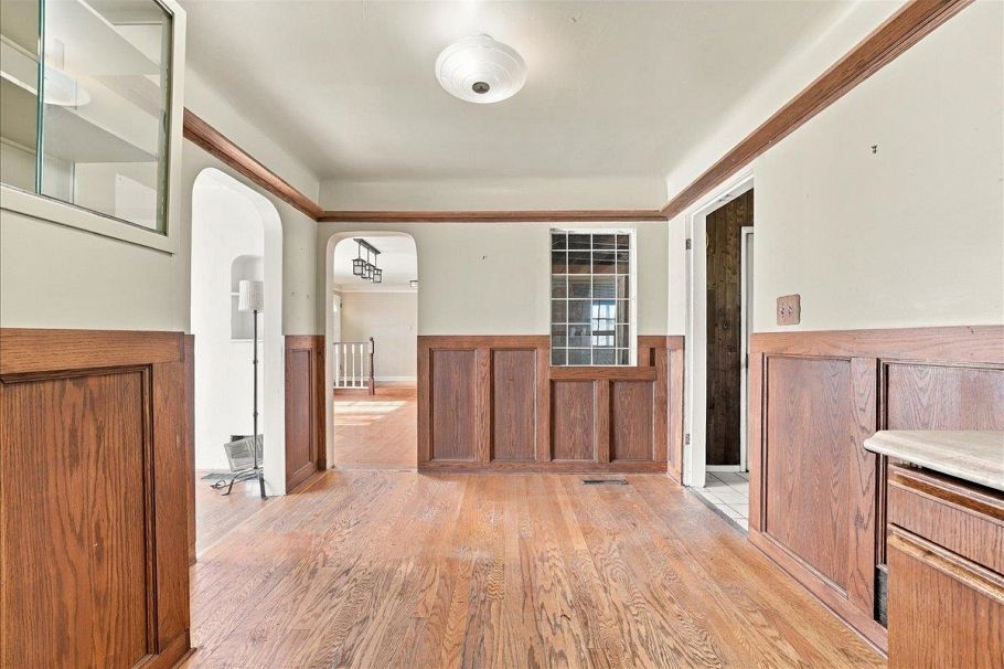 2219 E 25th Avenue Vancouver, BC - 23