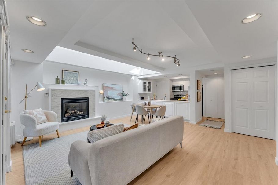 1939 W 12th Avenue Vancouver, BC - 3