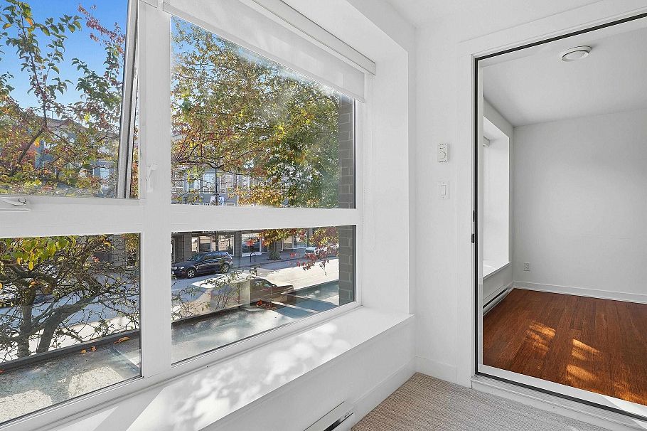 203 2481 Waterloo Street Vancouver, BC - 27