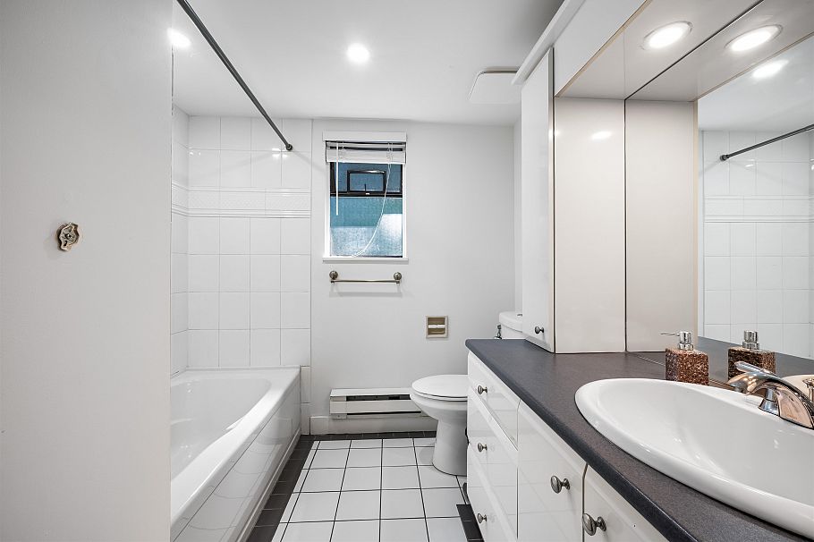 5520 Huckleberry Lane North Vancouver, BC - 18