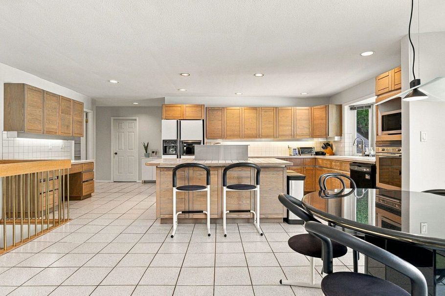 1039 W 29th Avenue Vancouver, BC - 13