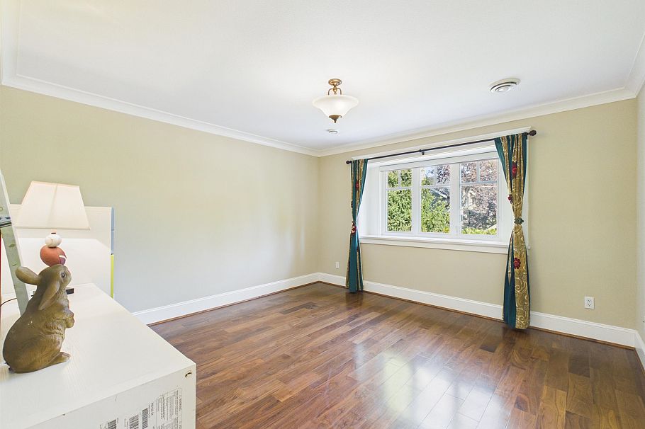 3575 W 38th Avenue Vancouver, BC - 28