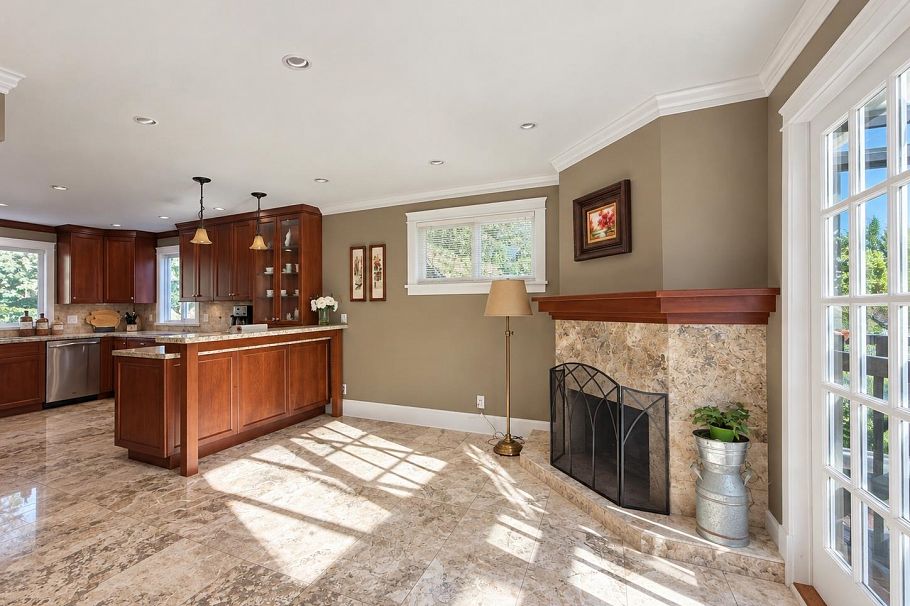 2718 Byron Place North Vancouver, BC - 12