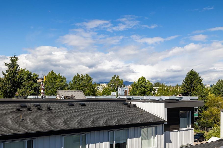 109 453 E 16th Avenue Vancouver, BC - 26