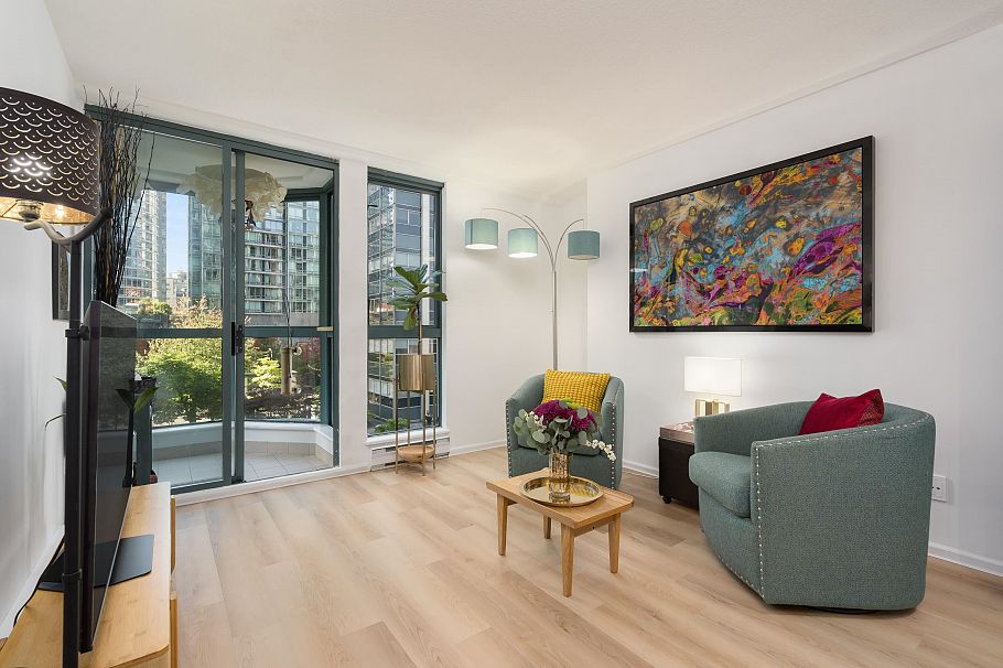 807 1238 Melville Street Vancouver, BC - 9