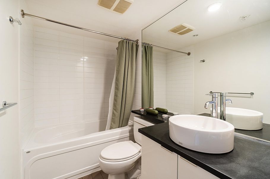 3301 233 Robson Street Vancouver, BC - 21