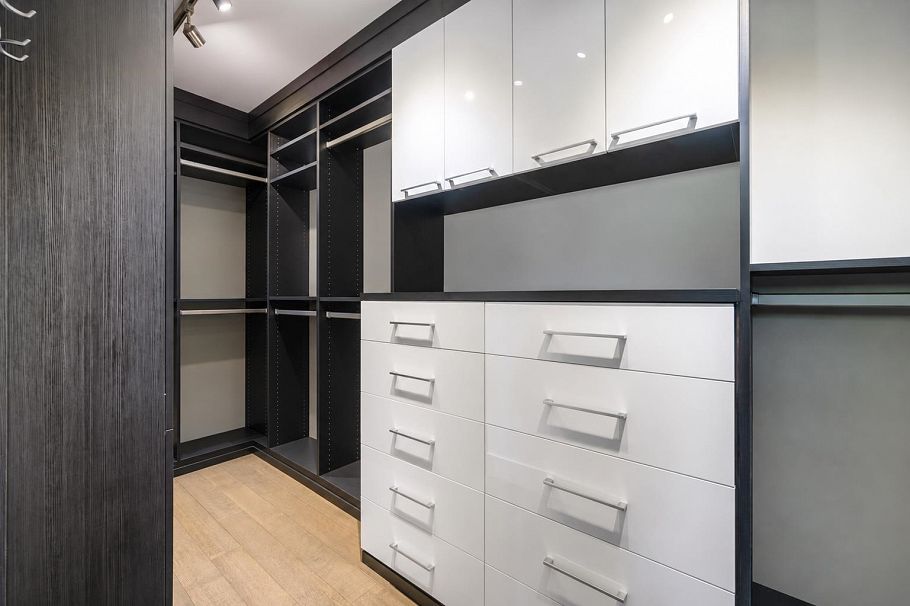 3430 Aintree Drive North Vancouver, BC - 23