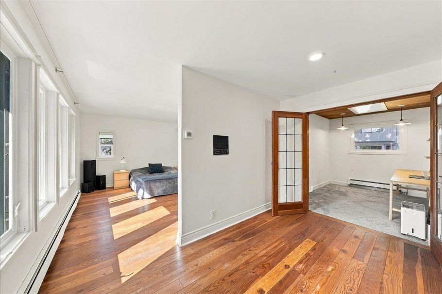 4151 Fircrest Place North Vancouver, BC - 13