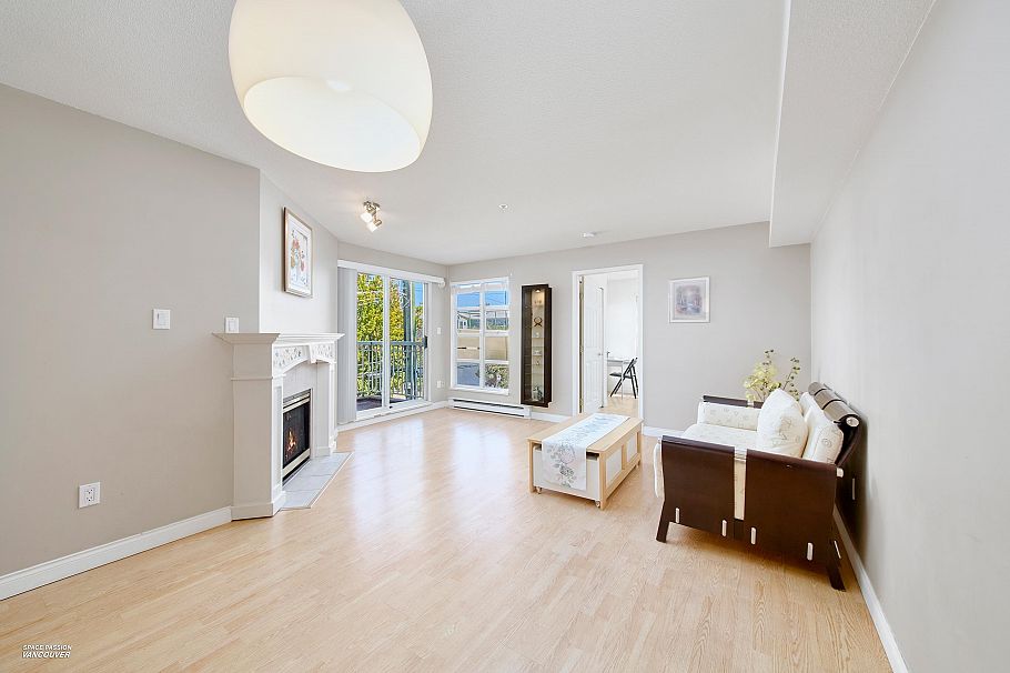 301 8989 Hudson Street Vancouver, BC - 8
