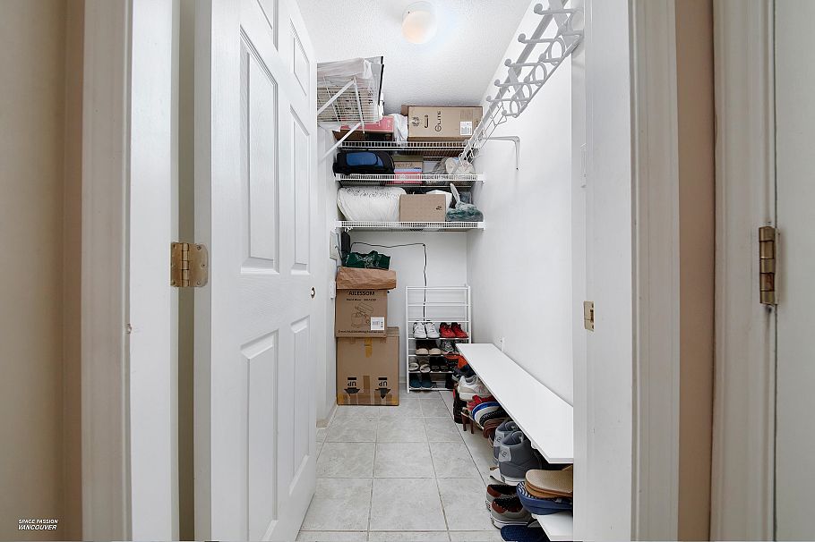 301 8989 Hudson Street Vancouver, BC - 18