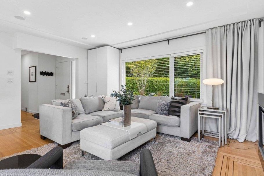 7161 West Boulevard Vancouver, BC - 2