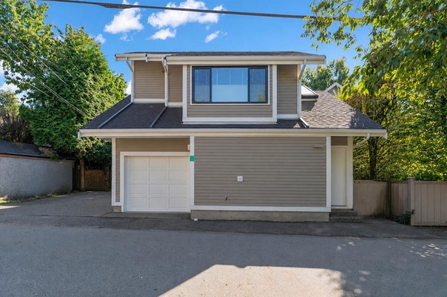 1939 W 12th Avenue Vancouver, BC - 31