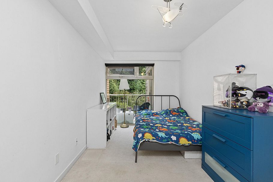 204 2832 Capilano Road North Vancouver, BC - 28
