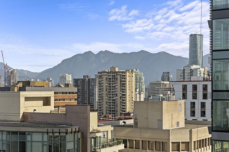 2007 1289 Hornby Street Vancouver, BC - 17