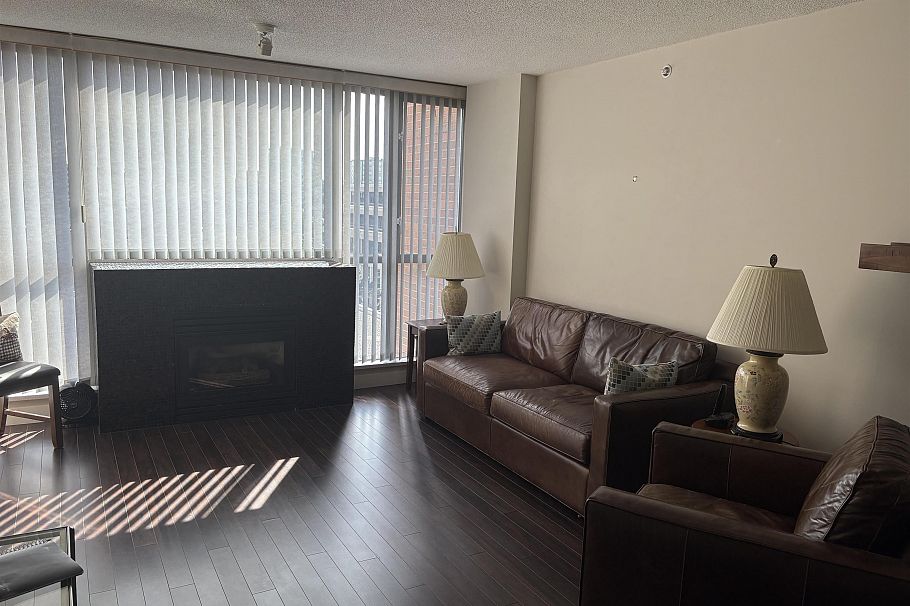 707 1575 W 10th Avenue Vancouver, BC - 4