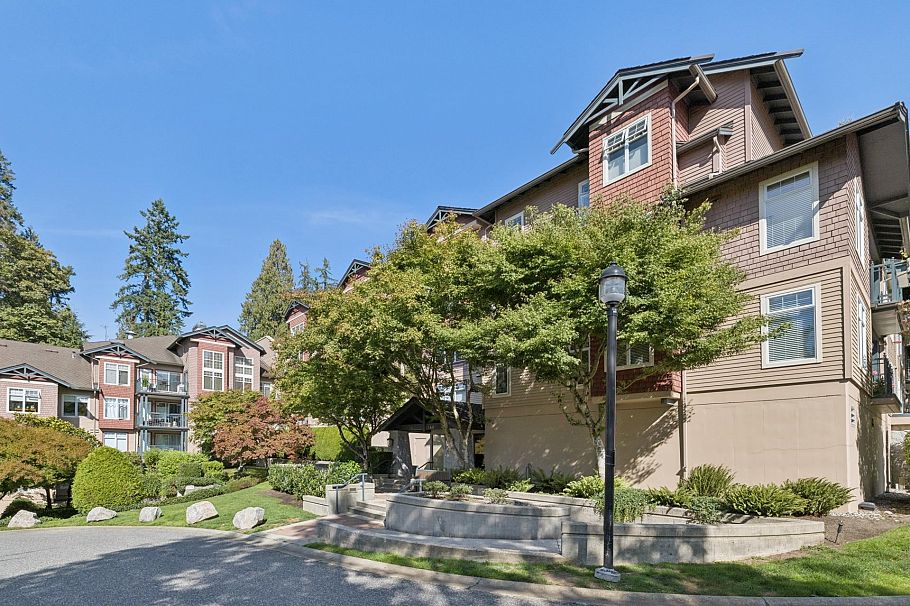 201 1140 Strathaven Drive North Vancouver, BC - 28