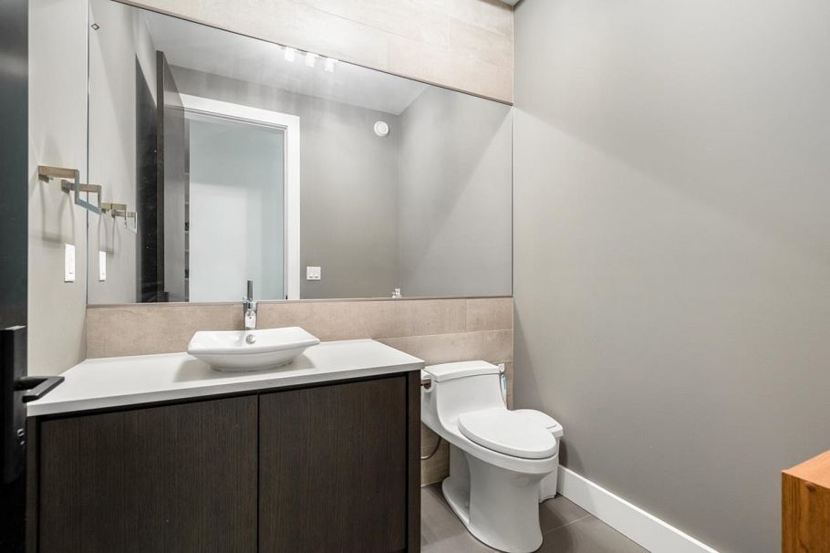 3430 Aintree Drive North Vancouver, BC - 28