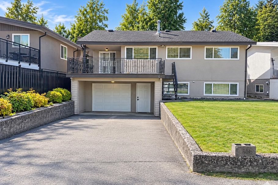 1215 E 48th Avenue Vancouver, BC - 8